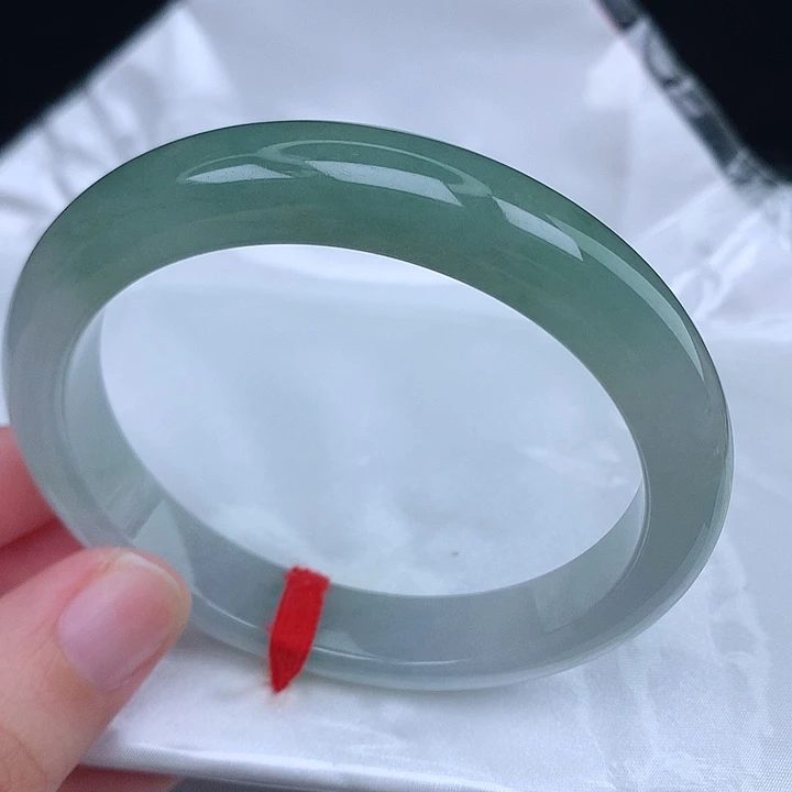 未镶嵌手镯翡翠天然