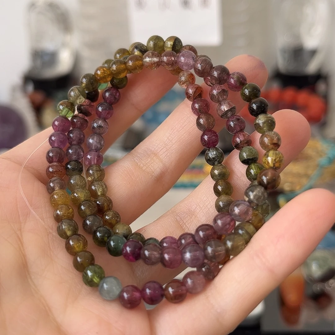 碧玺未镶嵌手链矿坑