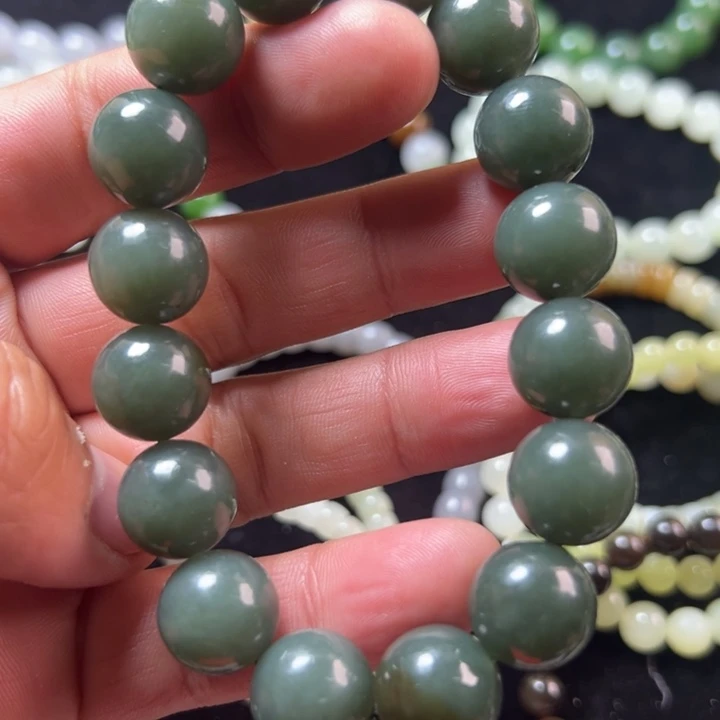 和田玉（糖玉）未镶嵌手链