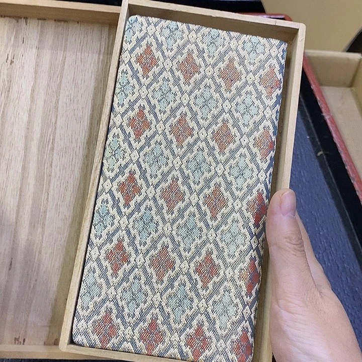 賀***輝玲珑堂精品百货商行