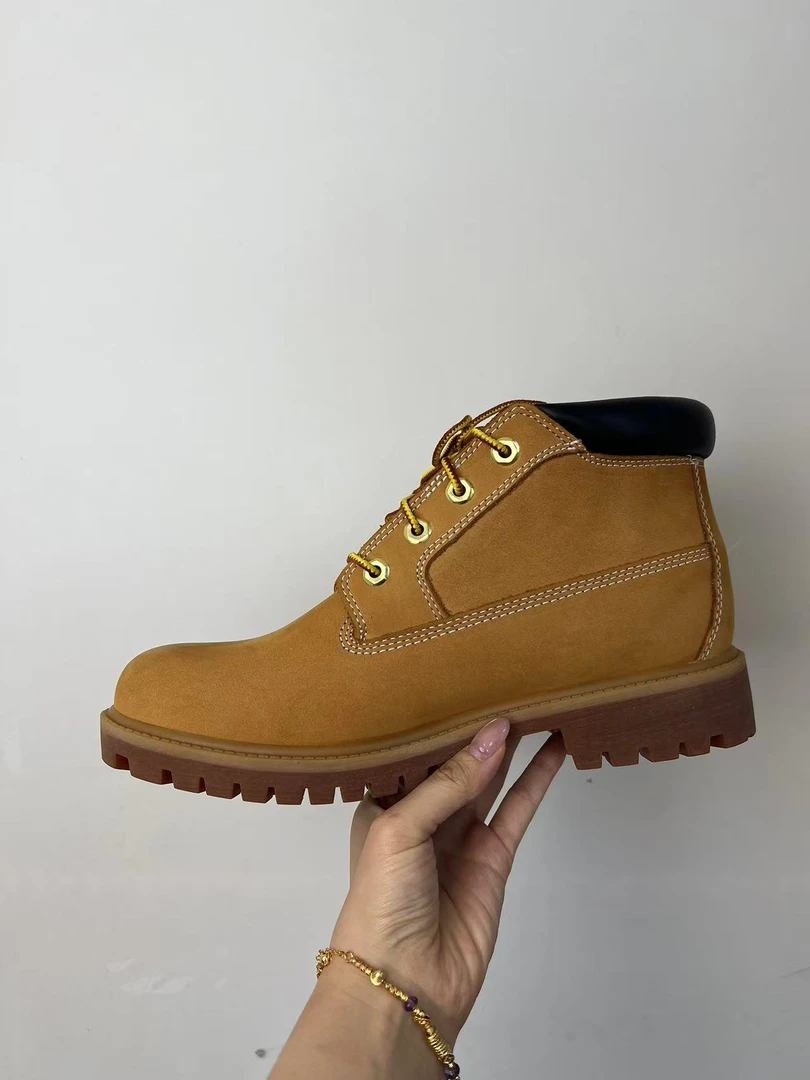 经典户外中帮男款防水真皮黄靴时尚增高