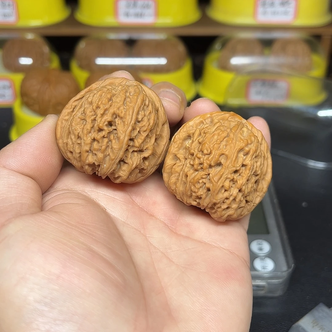 文玩核桃把件南疆