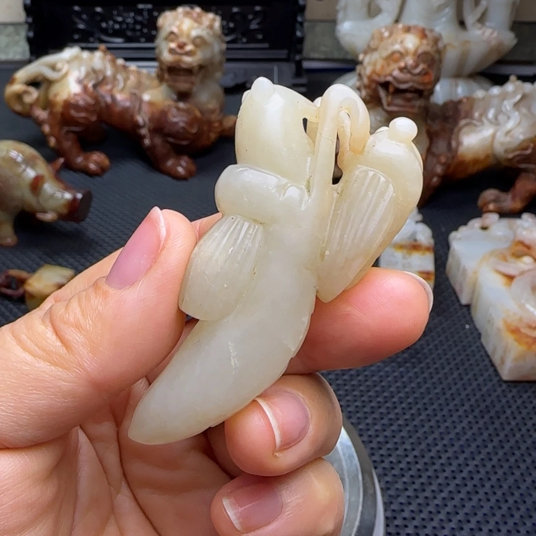 和田玉未镶嵌挂件