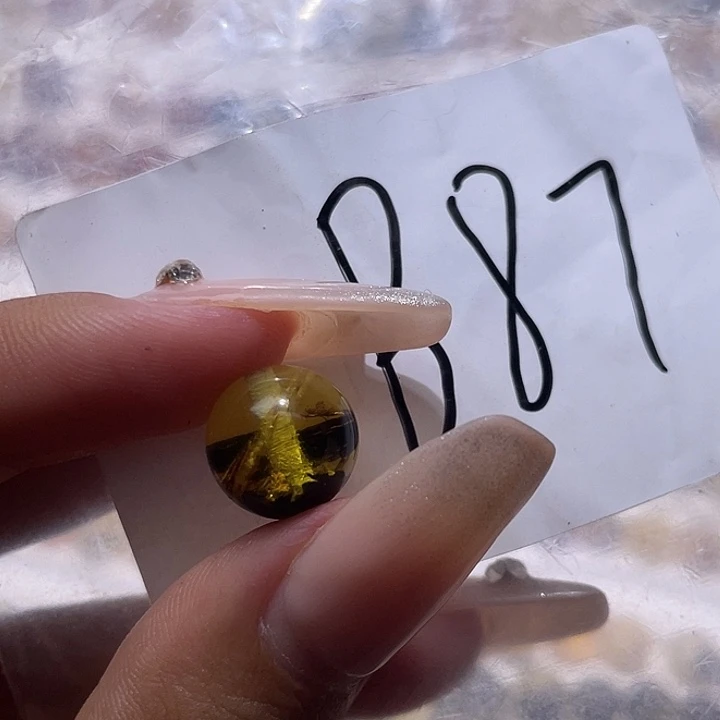 琥珀未镶嵌裸石11.5福利