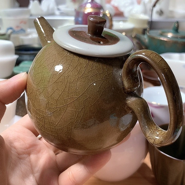 陶瓷制品及陶瓷艺术品微瑕带底款