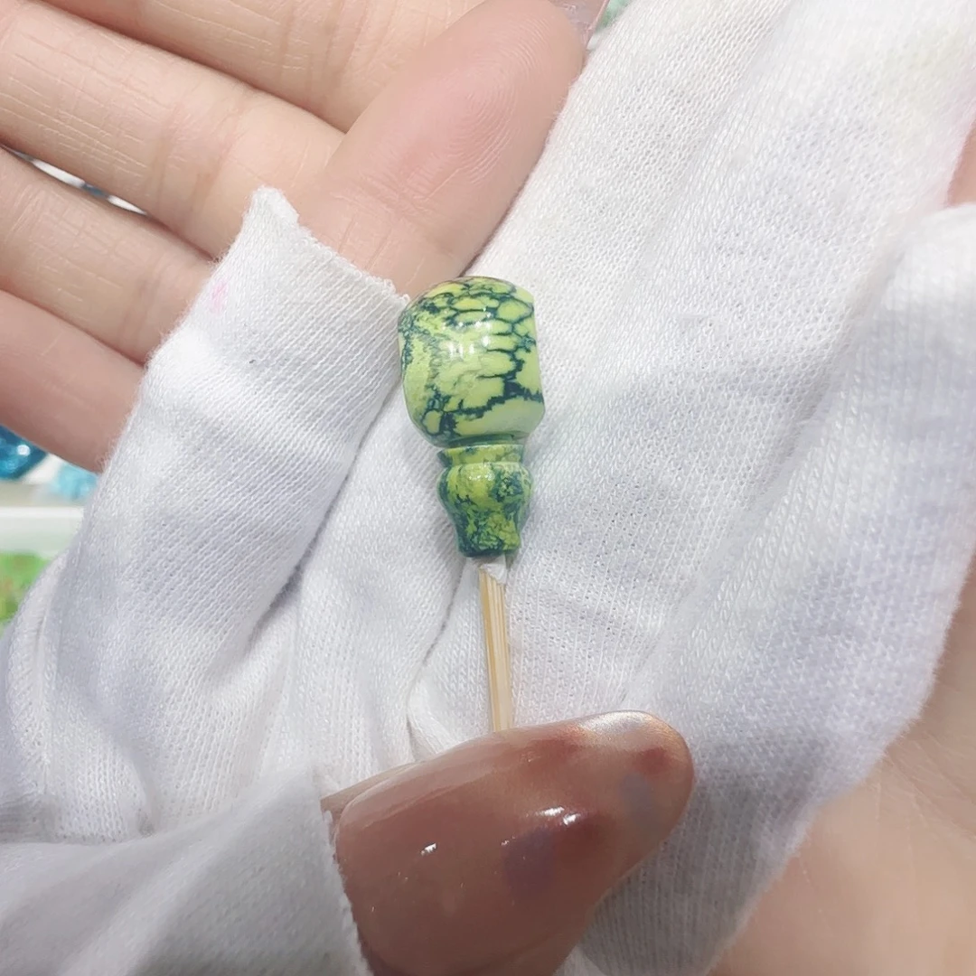 绿松石未镶嵌原矿绿松石