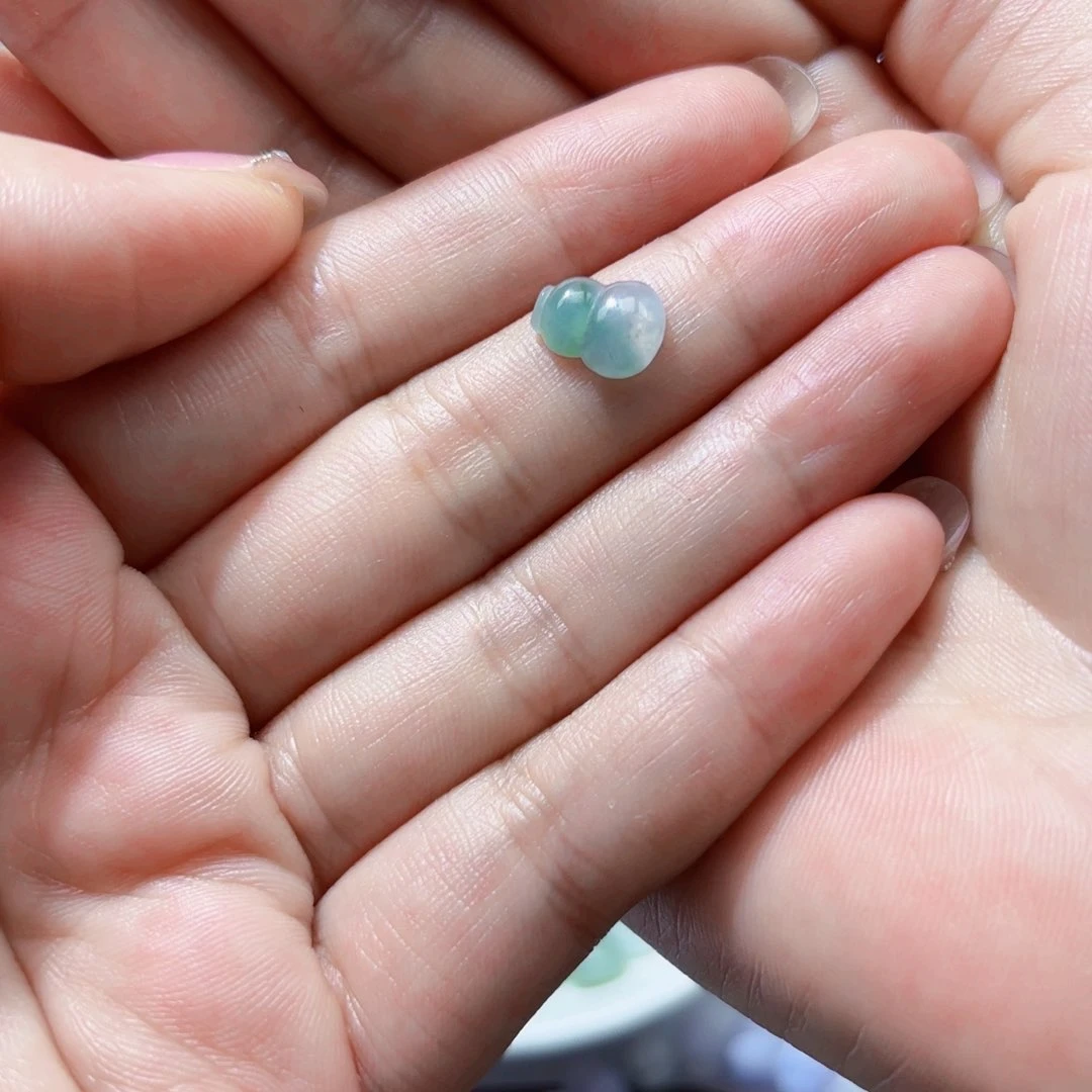 翡翠未镶嵌颈饰天然缅甸翡翠A货时尚精美挂件