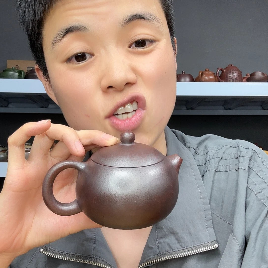 茶壶底槽青民间手艺人全手工制作