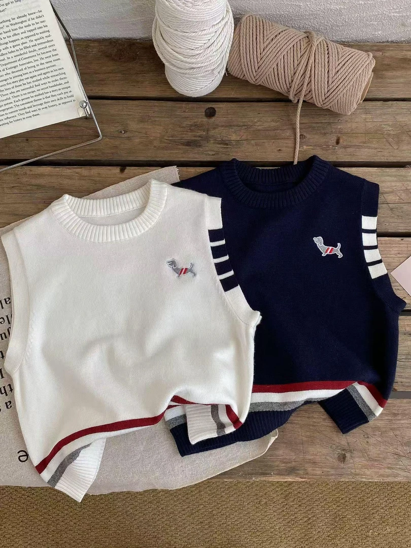 小狗条纹马甲背心儿童女童男童洋气宝宝韩版时尚针织毛衣童