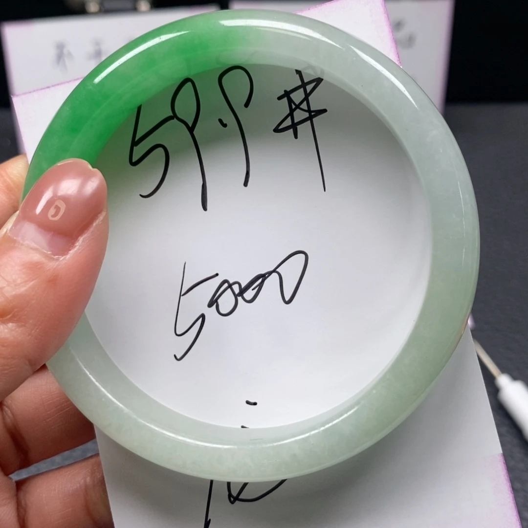 龙***a直播间所见即所得