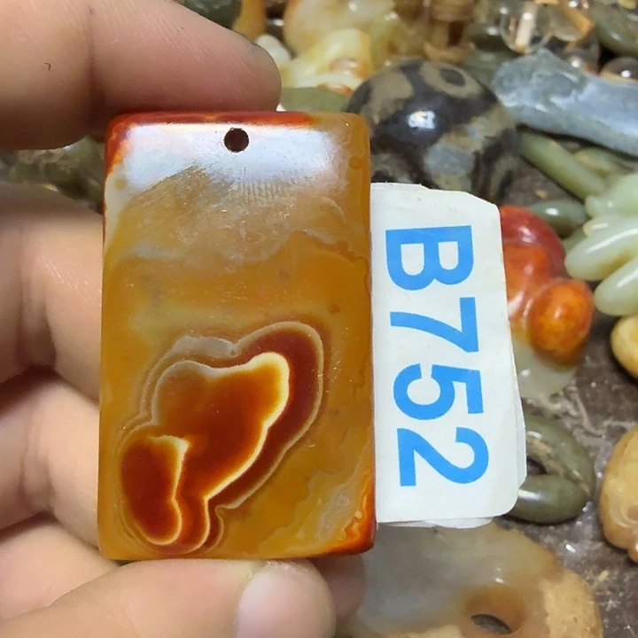 未镶嵌颈饰玛瑙/玉髓