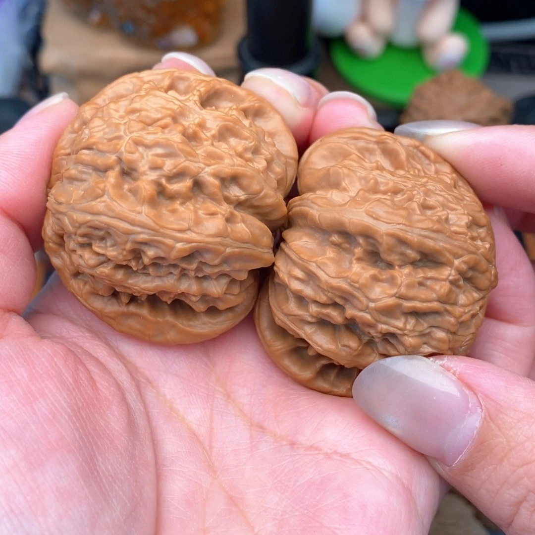 文玩核桃把件全球白44