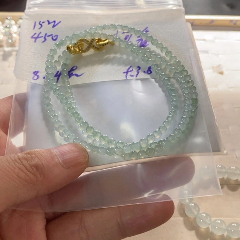 【闪购商品】未镶嵌定制翡翠抱****月