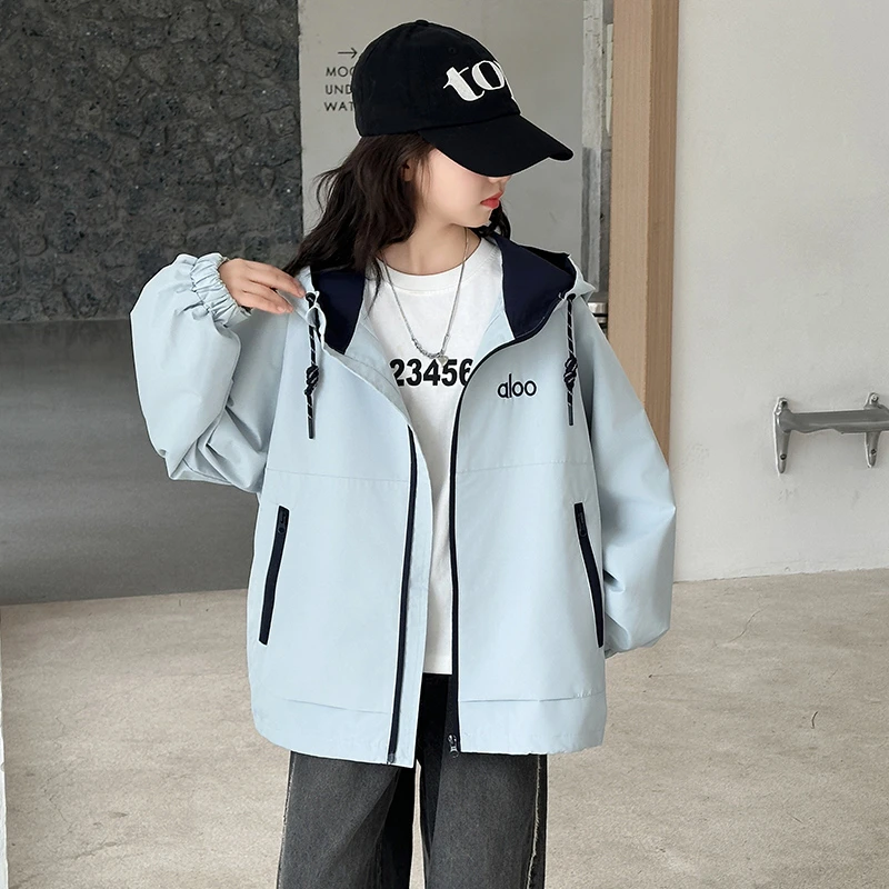韩版外套新款薄款洋气时髦冲锋衣潮款中大童学生连帽三合一上衣潮