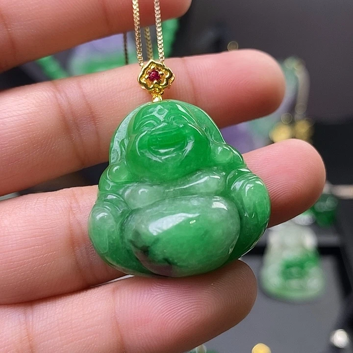 翡翠未镶嵌吊坠(赠链)