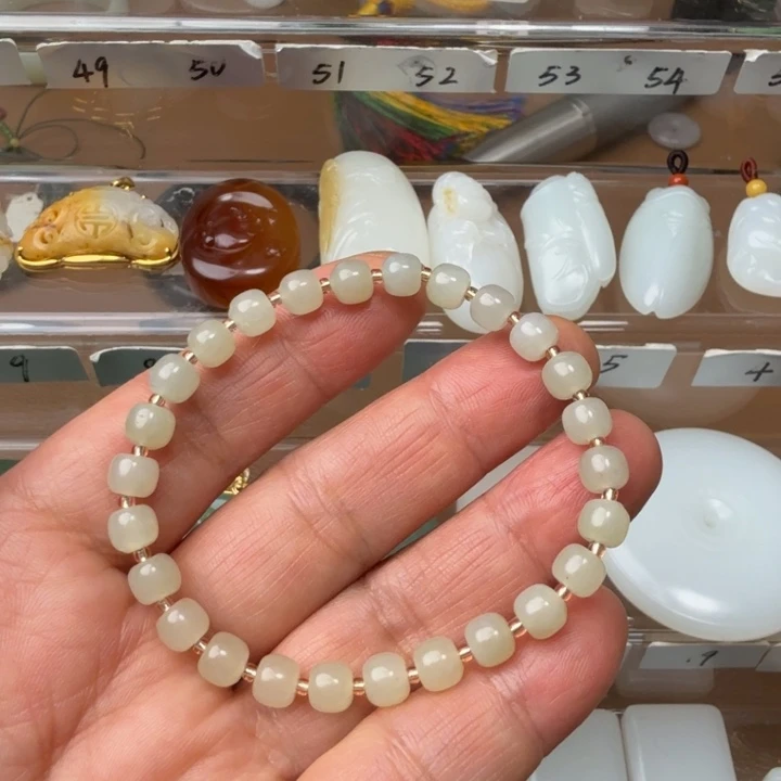 和田玉未镶嵌颈饰晴水5×6mm