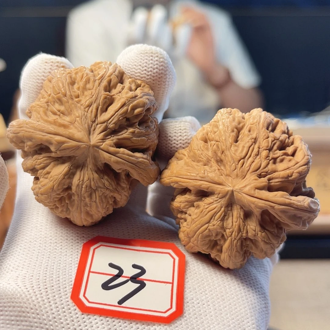 文玩核桃把件45粗筋