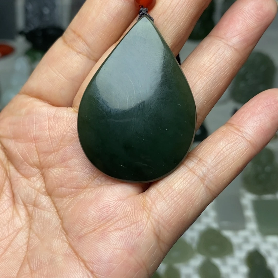 十***寸颈饰未镶嵌和田玉