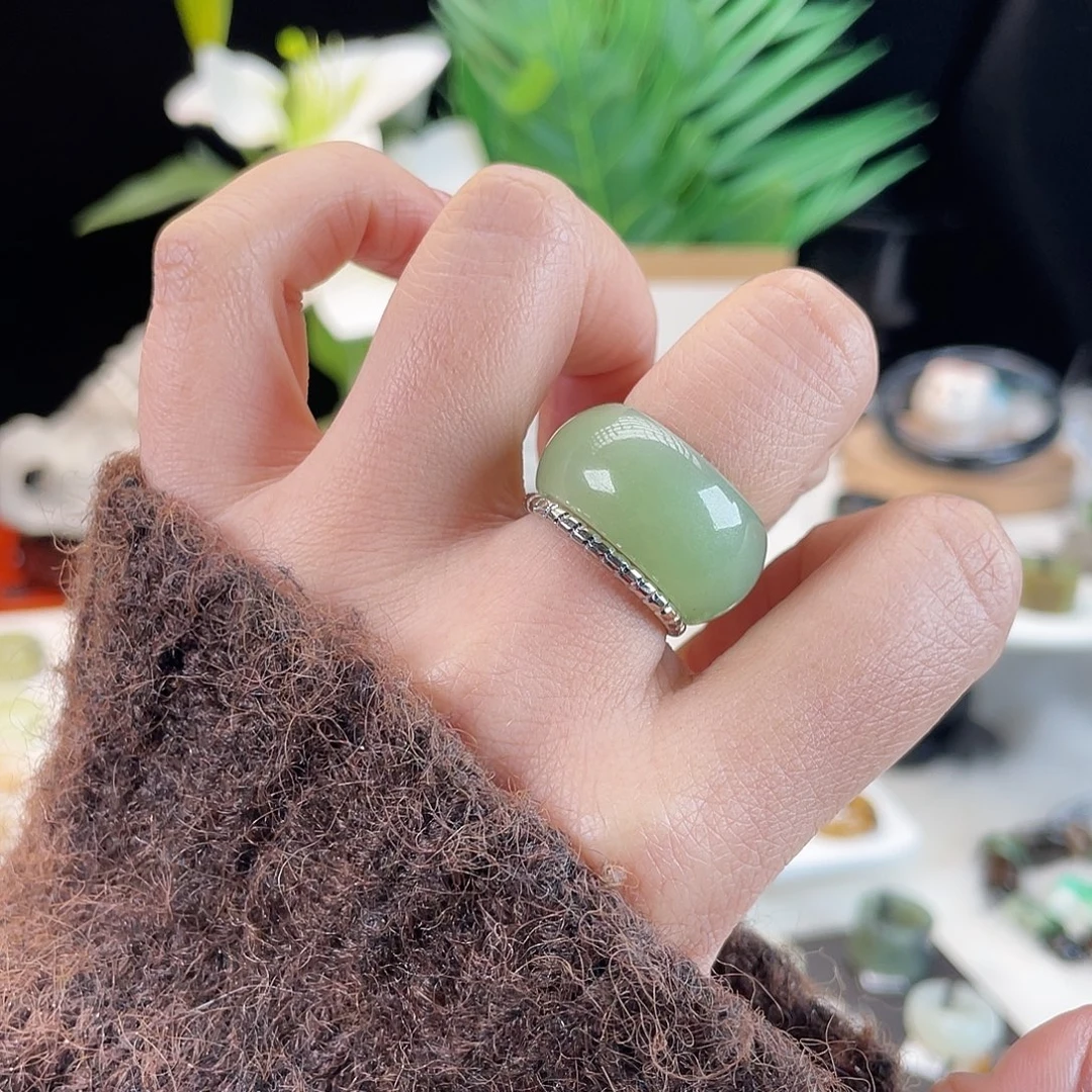 和田玉未镶嵌戒指E110翠青墩墩17.6