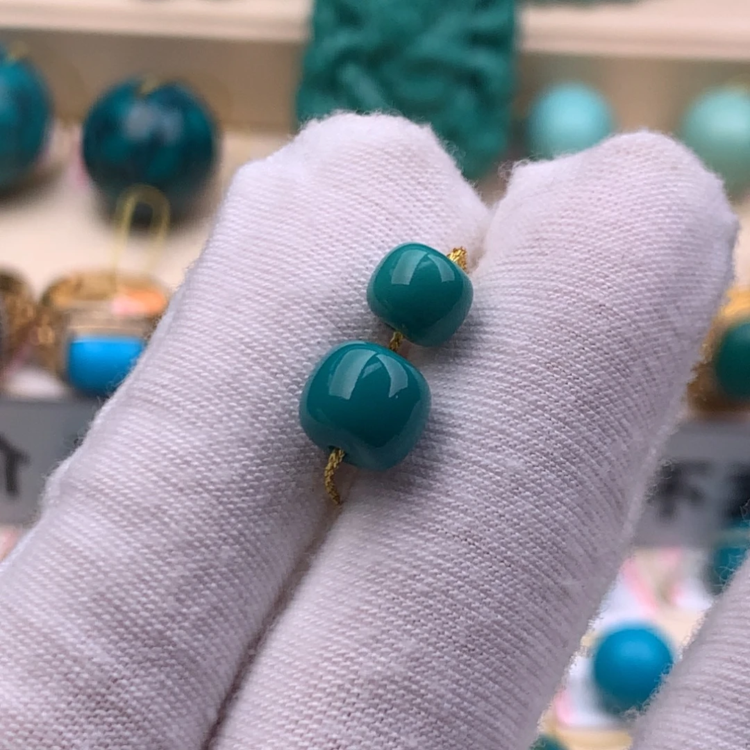 网***队绿松石未镶嵌珠宝奇石定制1.5孔不退