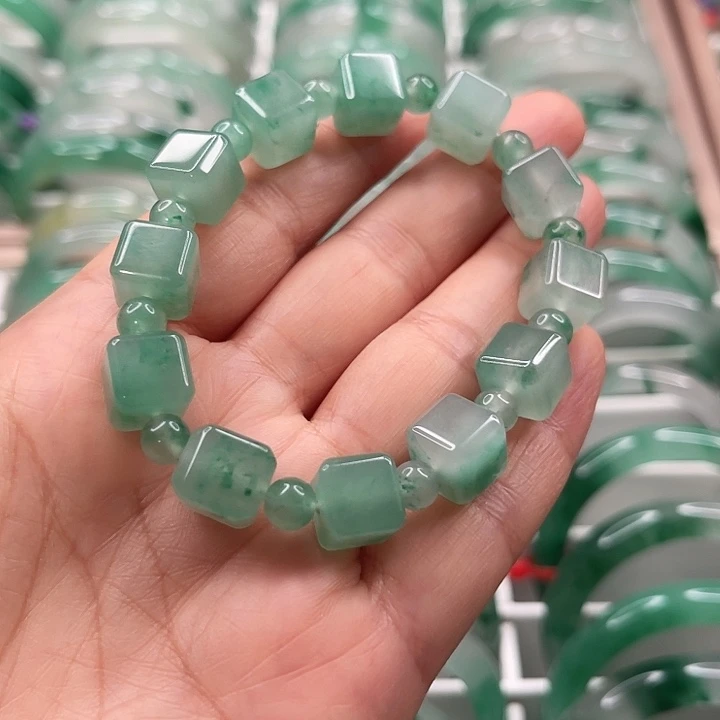 未镶嵌手链石英质玉