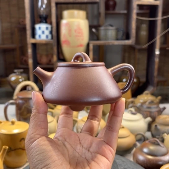 建水紫陶小石瓢壶