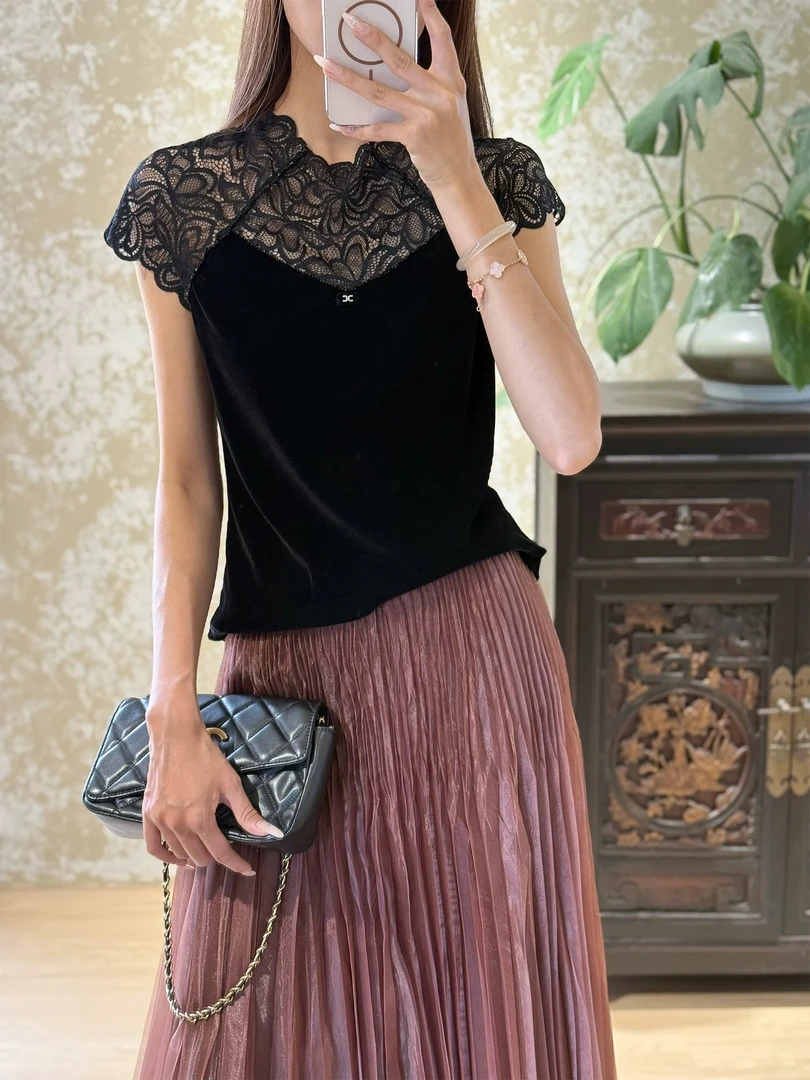 欧货2025早秋新款气质丝绒蕾丝小衫洋气修身显瘦上衣女