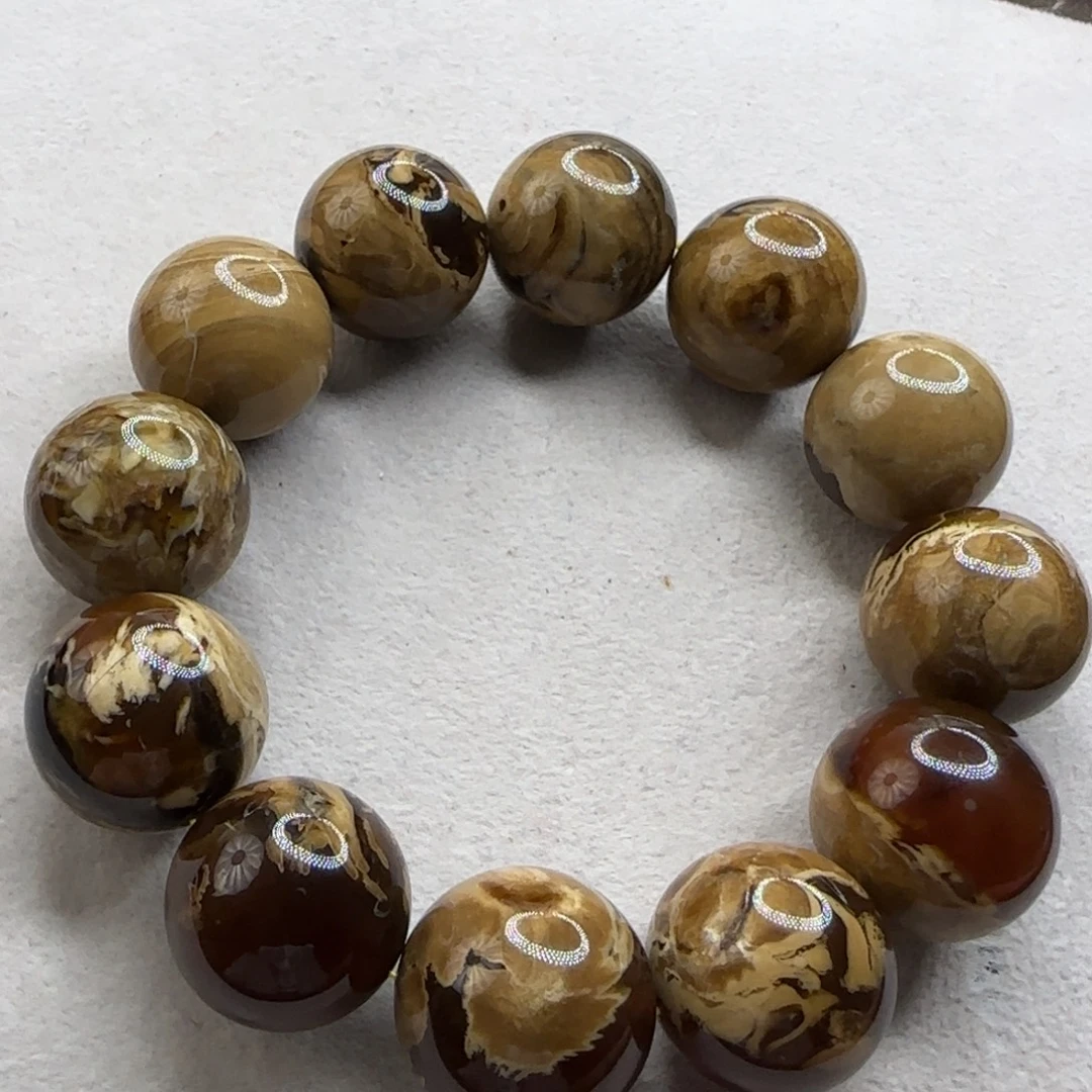 琥珀未镶嵌珠宝奇石19