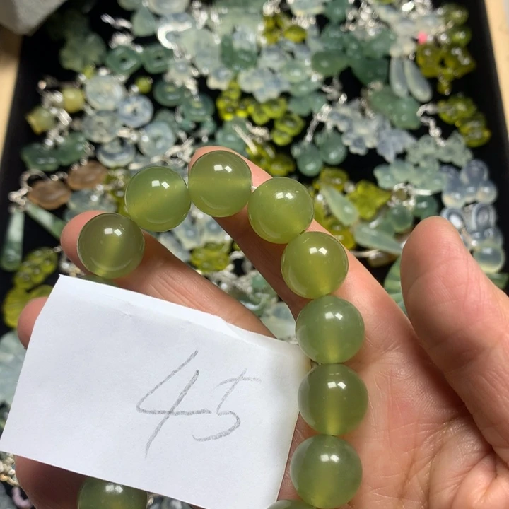 蛇纹石玉耳钉足银镀金镶嵌圣*～