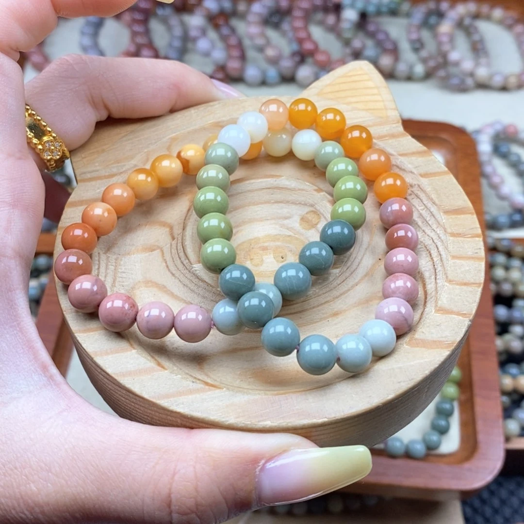 石英质玉手链未镶嵌嘉****嘉