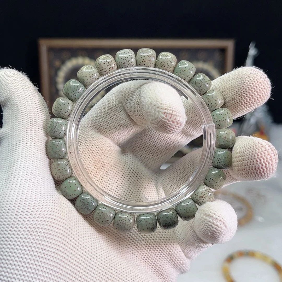 手串星月菩提527 号.  星月菩提.  一物一图.