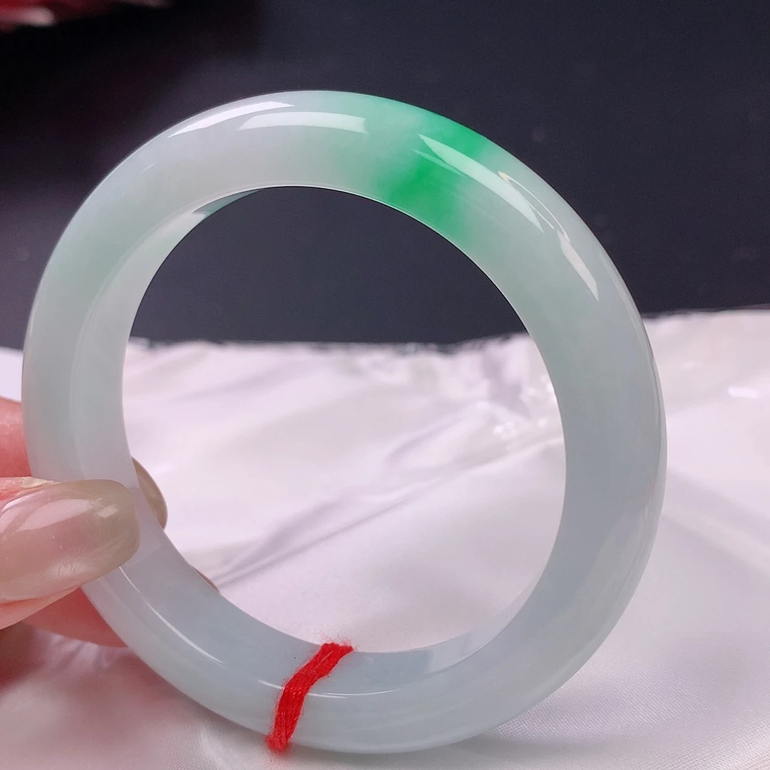 【闪购商品】未镶嵌手镯翡翠56