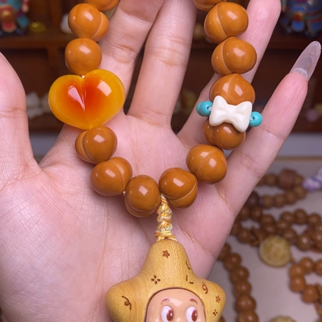 吊坠猴头核桃玻璃底星星满配手持