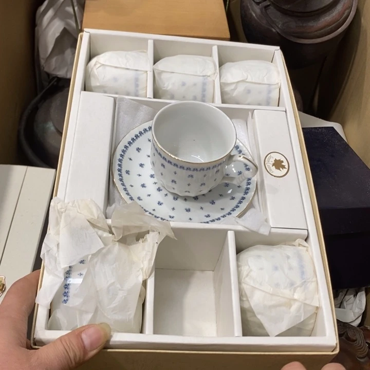 中古品，默认微瑕，谨慎参拍