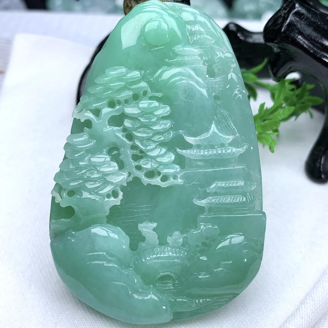 天然缅甸翡翠A货冰润满绿山水吊坠挂件玉牌尺寸69−45.4−11mm
