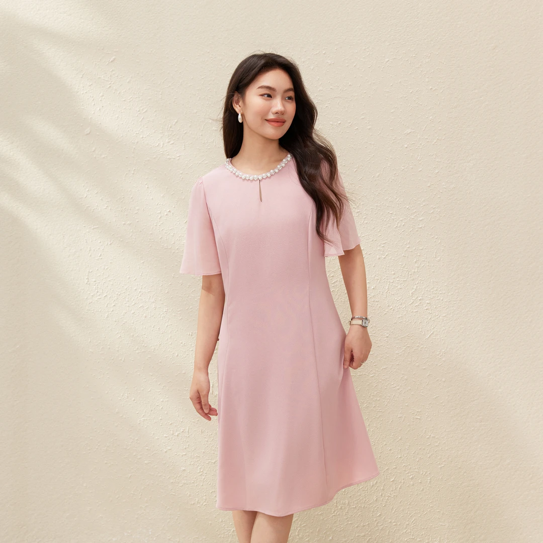 【气质轻熟连衣裙】纤莉秀A大码女装优雅镂空领口时尚连衣裙QK2072