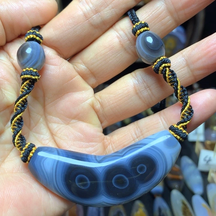 未镶嵌颈饰玛瑙/玉髓