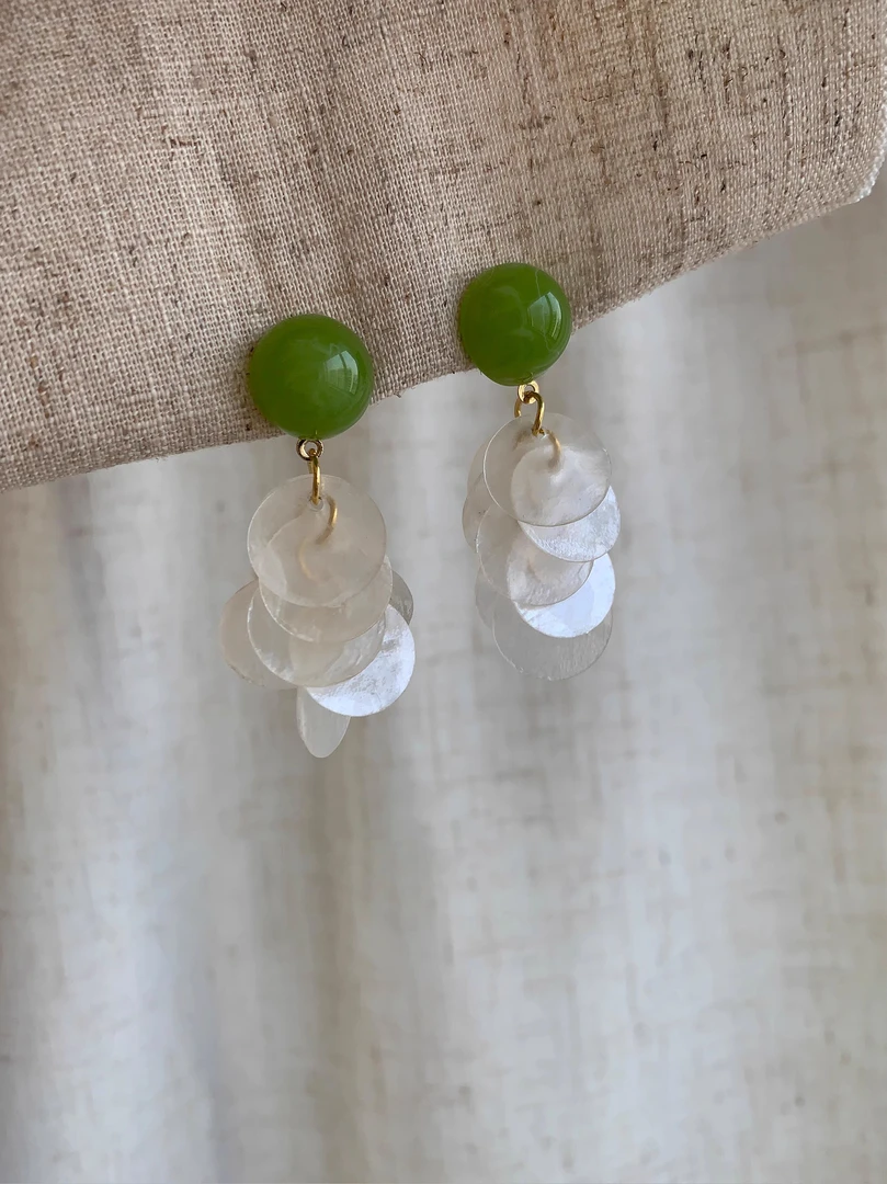 黄铜贝壳耳饰 925银针绿色耳环甜美清新夏季贝壳耳坠