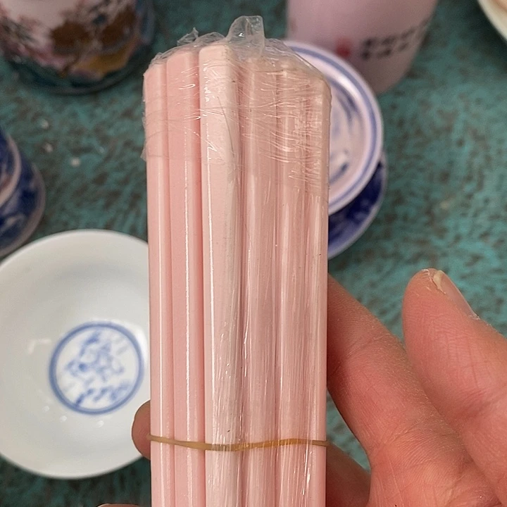 摆件陶瓷红稀土筷子 拍一发十