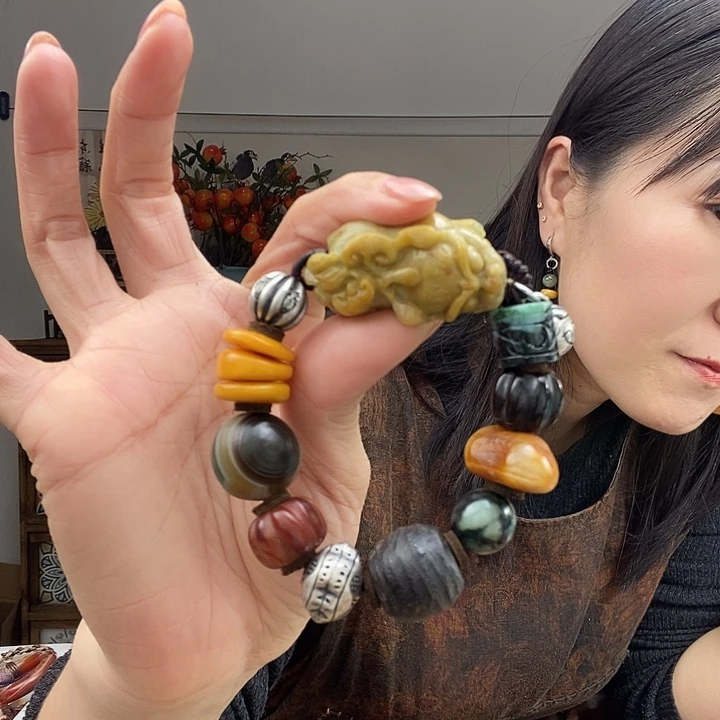 翡翠手串未镶嵌?****儿手串