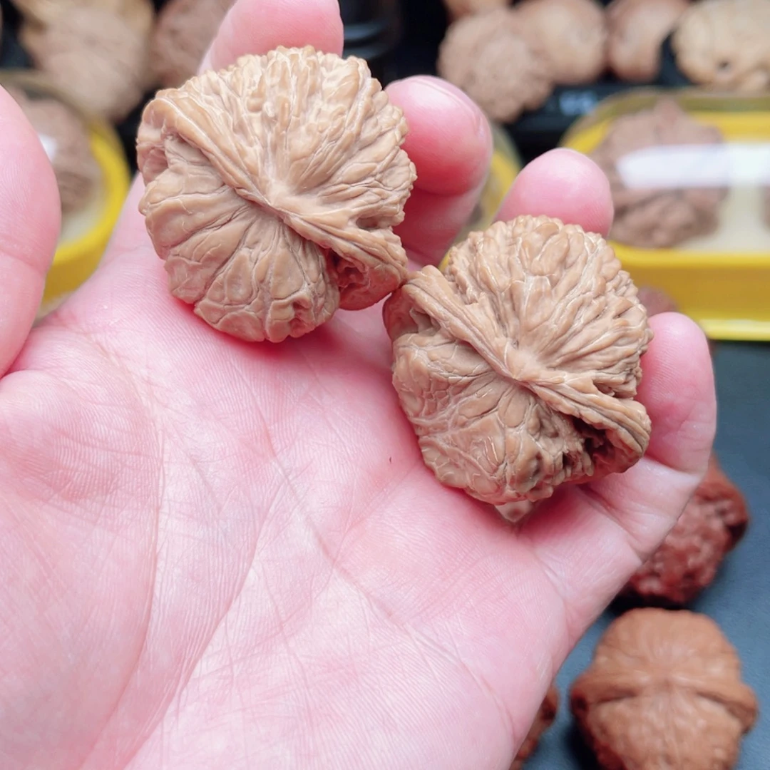 文玩核桃把件四座楼狮子头蛇头40×38×32