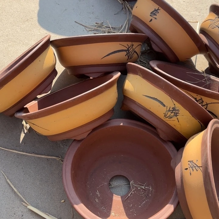 紫砂花盆                 100-9