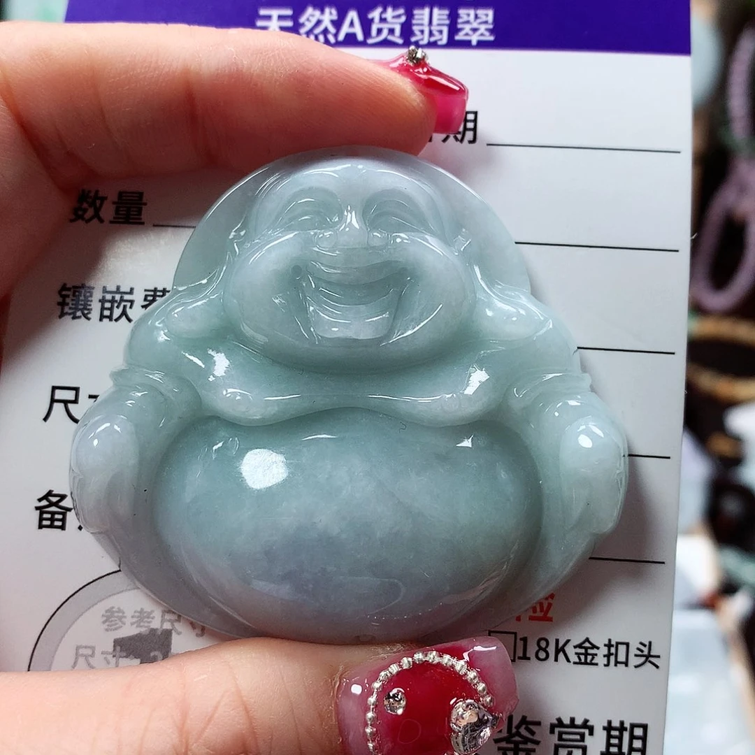 翡翠颈饰未镶嵌佛公，微瑕