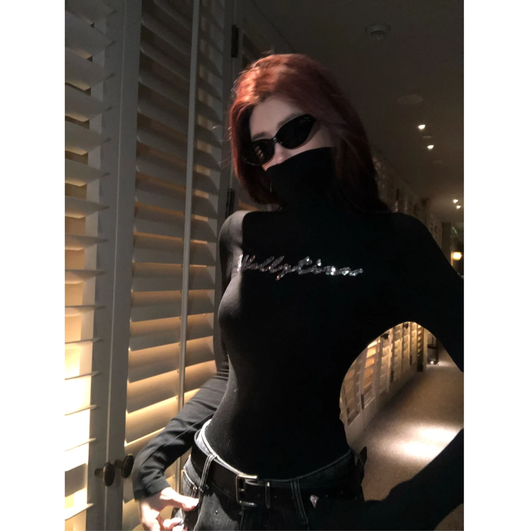 婉君【拽姐主场】 ”羊毛蚕丝混纺“立体亮片绣高领上衣LWJ25D4T4115