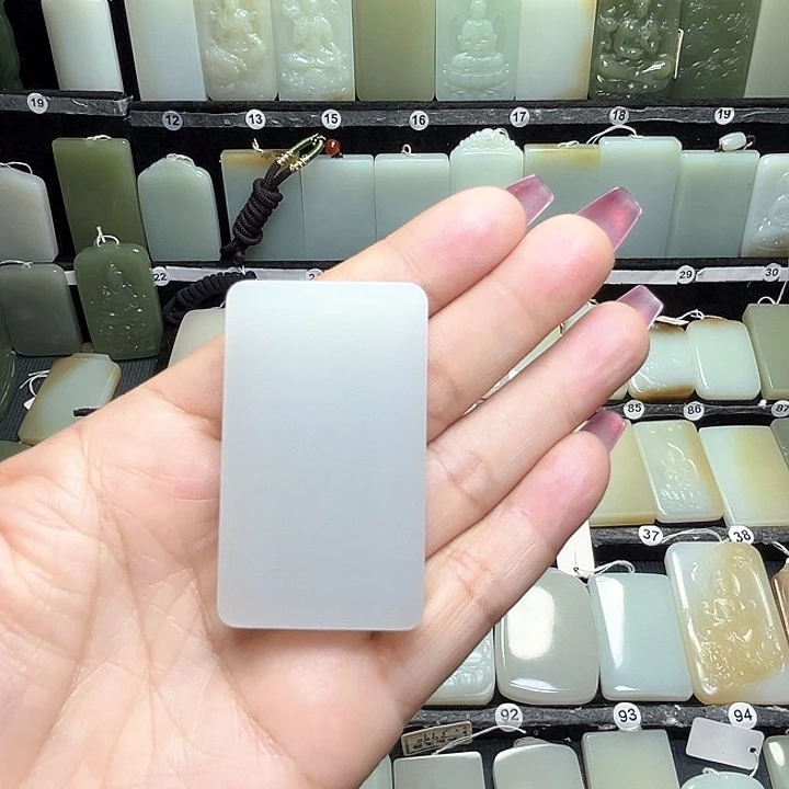 和田玉未镶嵌颈饰L*