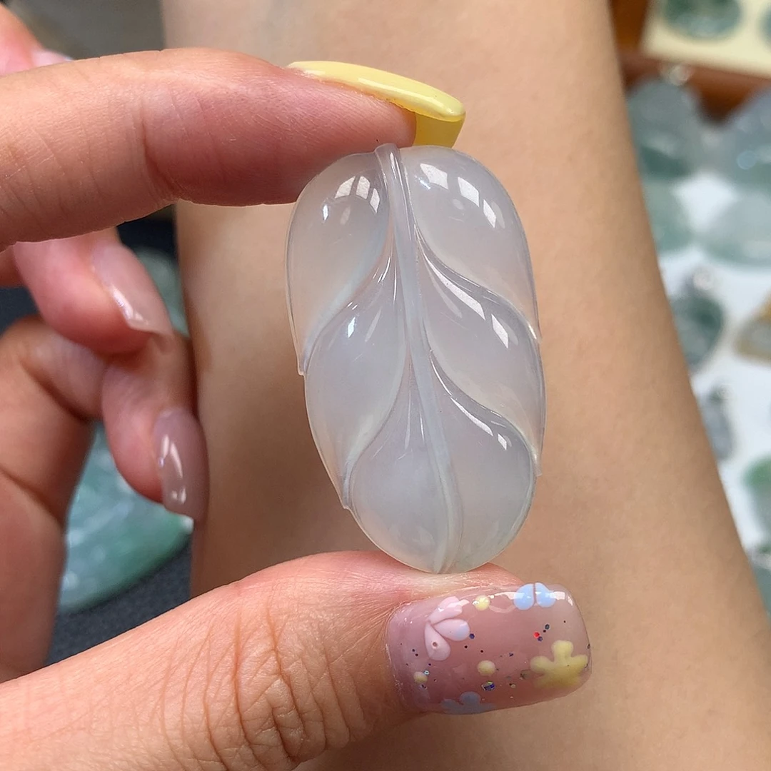 翡翠未镶嵌吊坠(不含链)翡翠