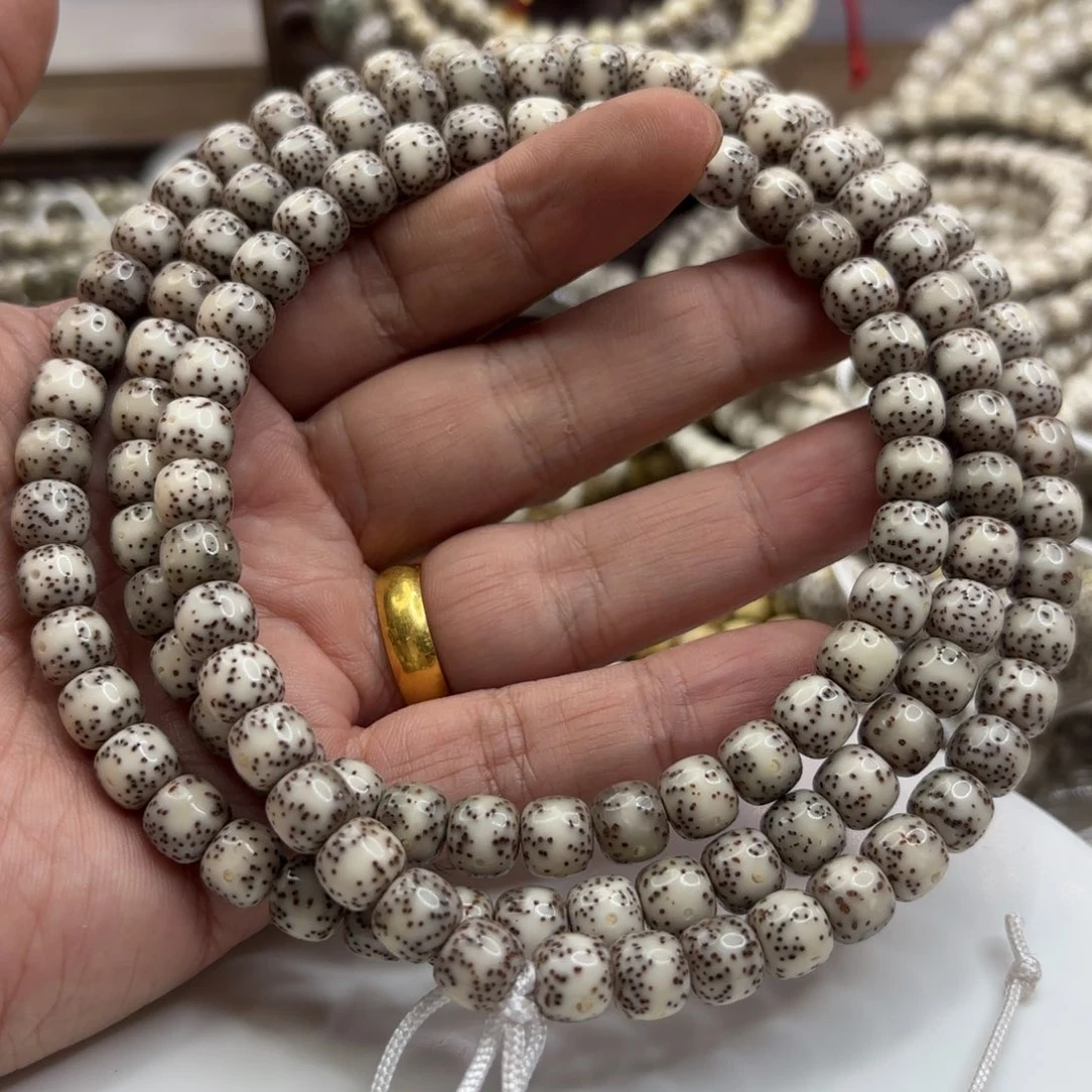 蓝***k星月菩提吊坠87粉一线大留白