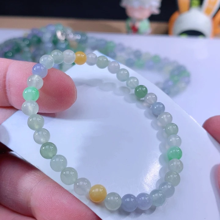 翡翠手链未镶嵌翡翠