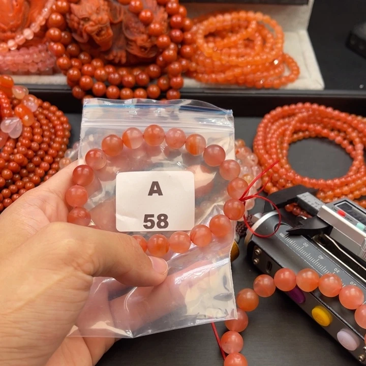 南红玛瑙未镶嵌多样性发货默认微瑕称重11mm