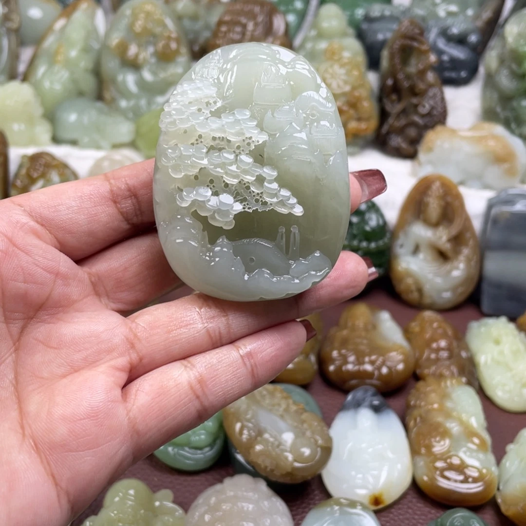 和田玉未镶嵌颈饰